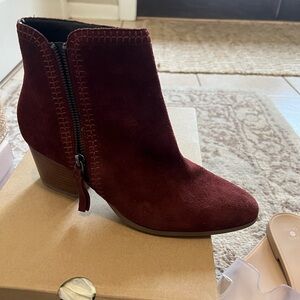 Steve Madden , Chinese laundry, Ugg